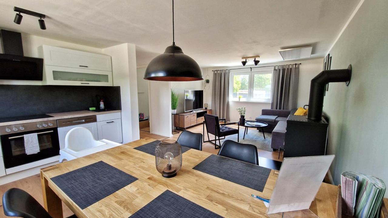 Ferienhaus Seeoase - 70Qm - Kamin -Terrassen - Parkplatz - Badestelle Fusslaeufig Joachimsthal Buitenkant foto